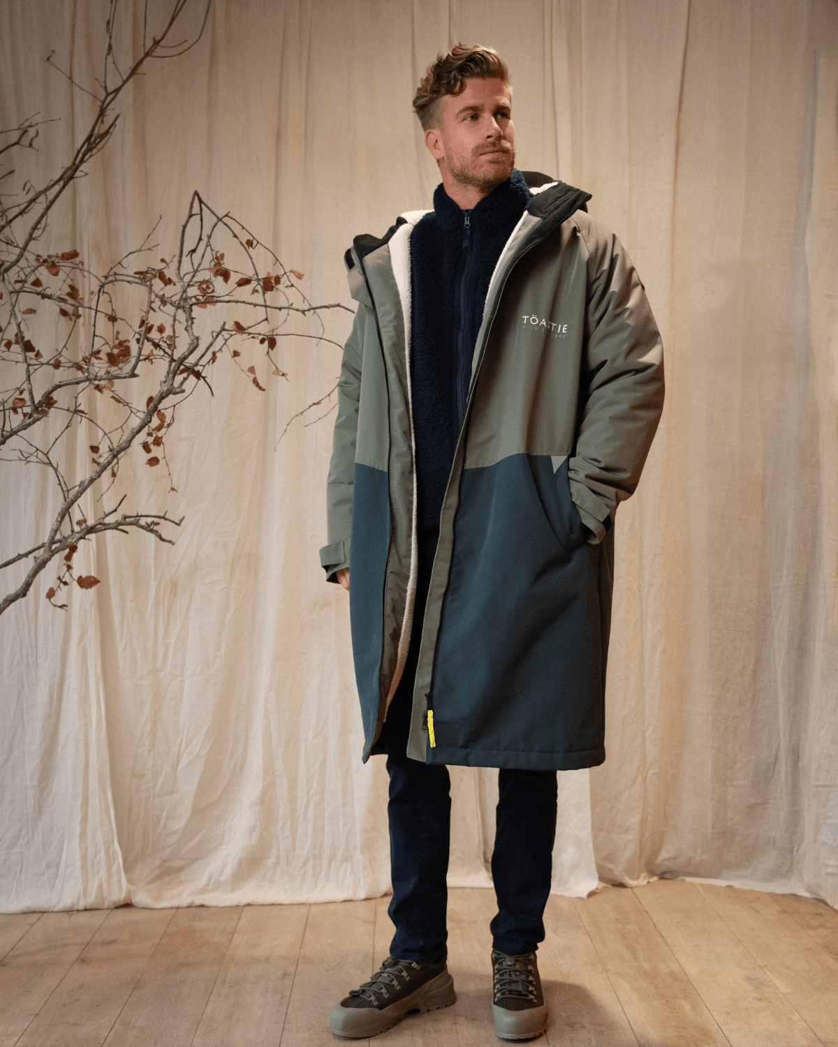 Adult Waterproof Changing Robe | Antique Olive - Smalls MerinoWeatherproof Robes