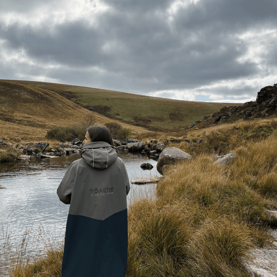 Adult Waterproof Changing Robe | Antique Olive - Smalls MerinoWeatherproof Robes