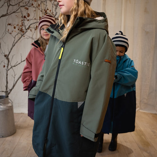 Kids Waterproof Changing Robe | Antique Olive - Smalls MerinoWeatherproof Robes