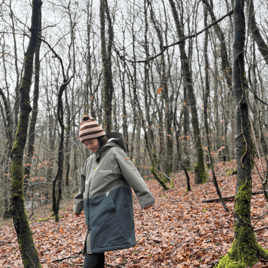 Kids Waterproof Changing Robe | Antique Olive - Smalls MerinoWeatherproof Robes