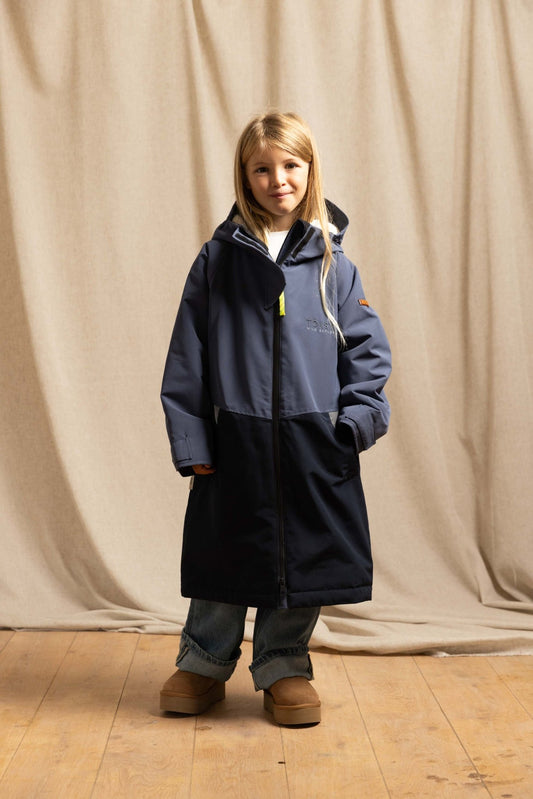 Kids Waterproof Changing Robe | Navy - Smalls MerinoWeatherproof Robes