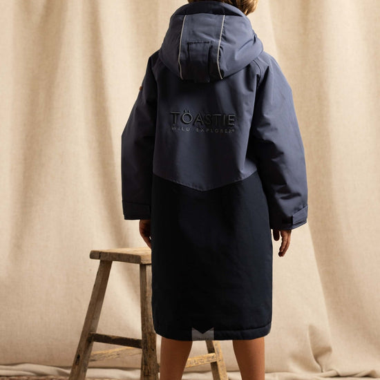 Kids Waterproof Changing Robe | Navy - Smalls MerinoWeatherproof Robes