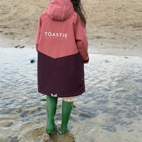 Kids Waterproof Changing Robe | Rose Pink - Smalls MerinoWeatherproof Robes